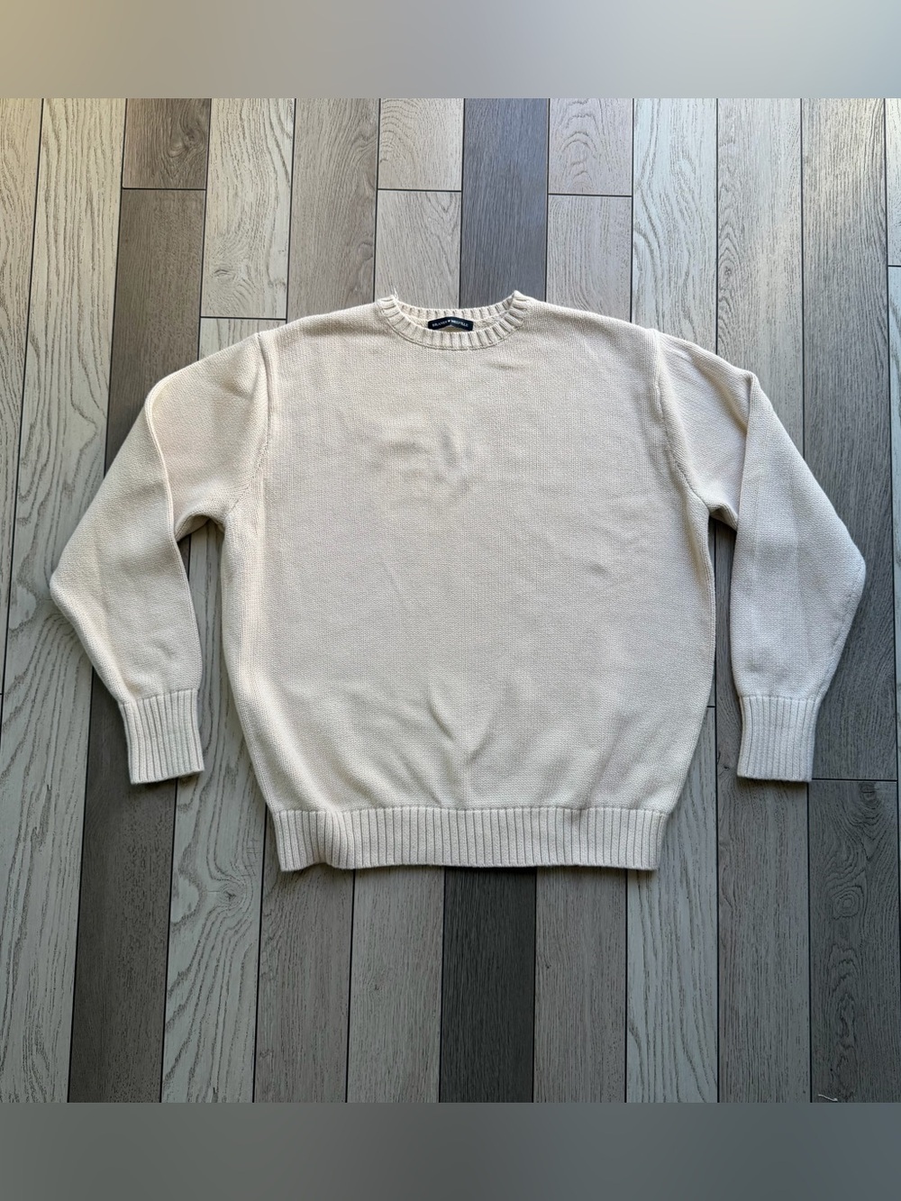 Brandy Melville Cream Crewneck Sweater
